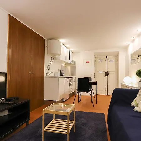 Bairro Alto Blue & By Homing דירה