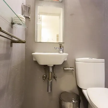 Apartment Bairro Alto Blue & By Homing
