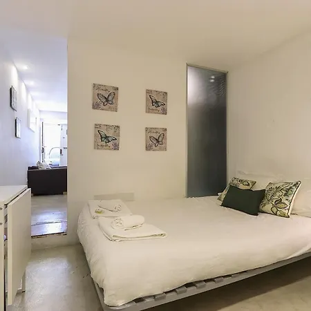 Apartment Bairro Alto Blue & By Homing *