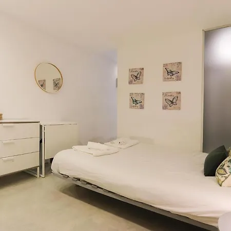 Apartment Bairro Alto Blue & By Homing