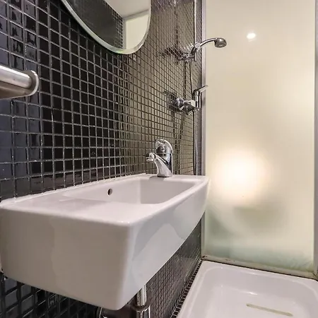 Apartment Bairro Alto Blue & By Homing Lisbon