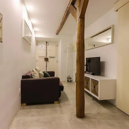 Apartment Bairro Alto Blue & By Homing