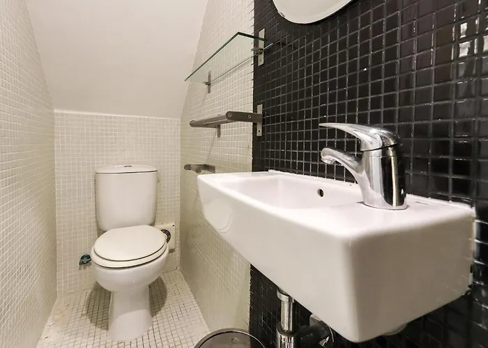Bairro Alto Blue & By Homing Apartment